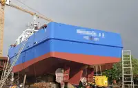 Tàu kéo để bán