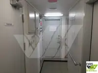 Tàu đổ bộ, chở hàng để bán