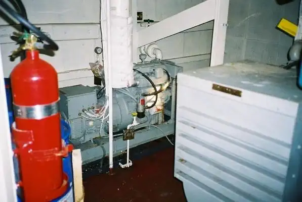Sà lan để bán
