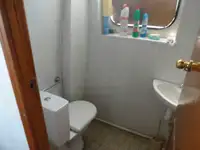 Tàu chở khách để bán