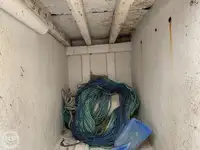 Tàu câu dài để bán