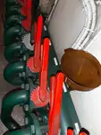 Tàu kéo lưới để bán