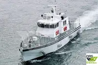 Thuyền làm việc rao bán