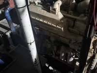 Tàu kéo lưới để bán