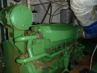 Tàu kéo để bán