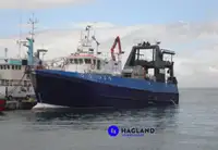Tàu đánh bắt cá bằng lưới vây để bán