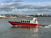 Tàu phà để bán