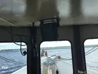 Tàu kéo lưới để bán