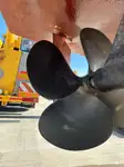 Tàu dẫn đường để bán