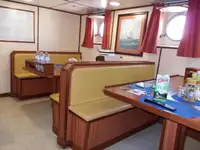 Tàu chở hàng rời để bán