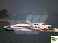 Tàu du lịch để bán