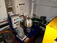 Tàu kéo để bán