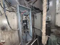 Tàu kéo lưới để bán