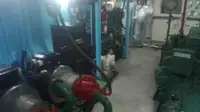 Tàu làm việc để bán