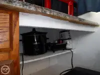 Tàu kéo lưới để bán