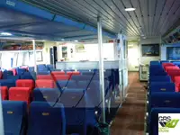 Tàu du lịch để bán