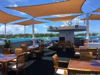 Tàu hỗ trợ lặn để bán