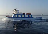 Tàu phà để bán