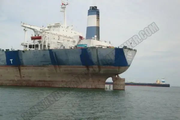 Tàu chở dầu/hóa chất để bán