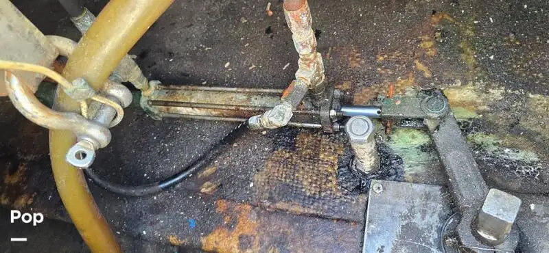 Tàu hỗ trợ lặn để bán