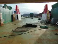Tàu phà để bán
