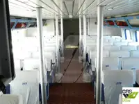 Tàu du lịch để bán