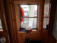 Tàu kéo lưới để bán