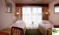 Tàu du lịch để bán