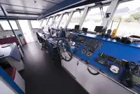 Tàu khảo sát để bán
