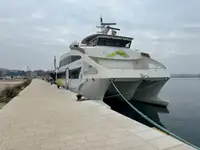 Catamaran rao bán