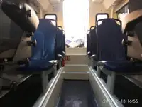 Tàu chở thủy thủ đoàn để bán