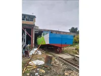 Tàu làm việc để bán