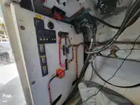 Tàu kéo lưới để bán