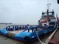 Tàu kéo để bán