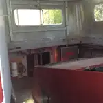 Tàu đổ bộ, chở hàng để bán