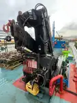 Tàu làm việc để bán