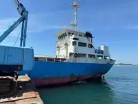 Tàu chở hàng rời để bán