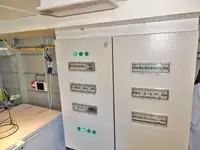 Tàu du lịch để bán