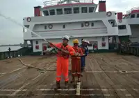 Tàu đổ bộ, chở hàng để bán