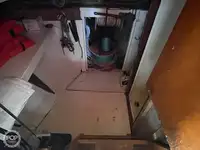 Tàu kéo lưới để bán