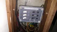 Tàu kéo lưới để bán