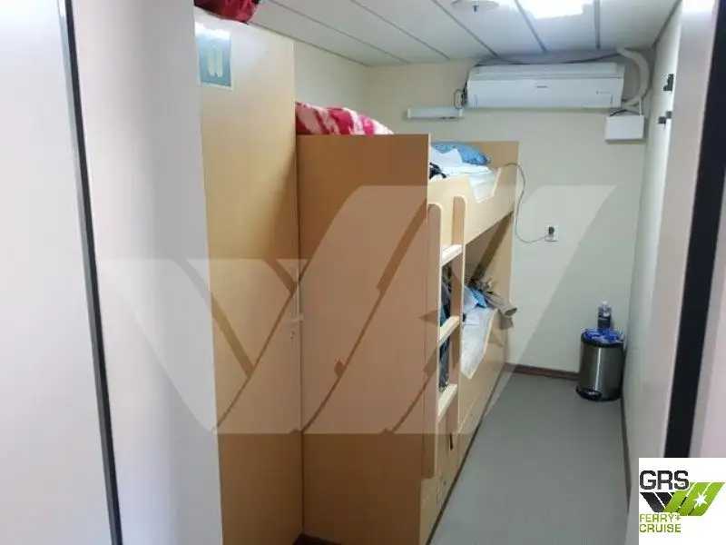 Tàu chở hàng rời để bán