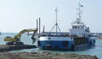 Tàu nạo vét để bán