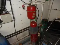 Tàu làm việc để bán