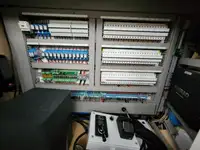Tàu làm việc để bán