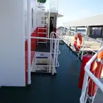 Tàu kéo lưới để bán