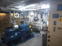 Tàu kéo để bán