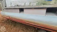 Tàu du lịch để bán