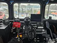 Thuyền cứu sinh để bán