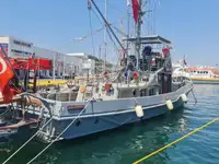 Tàu chữa cháy để bán